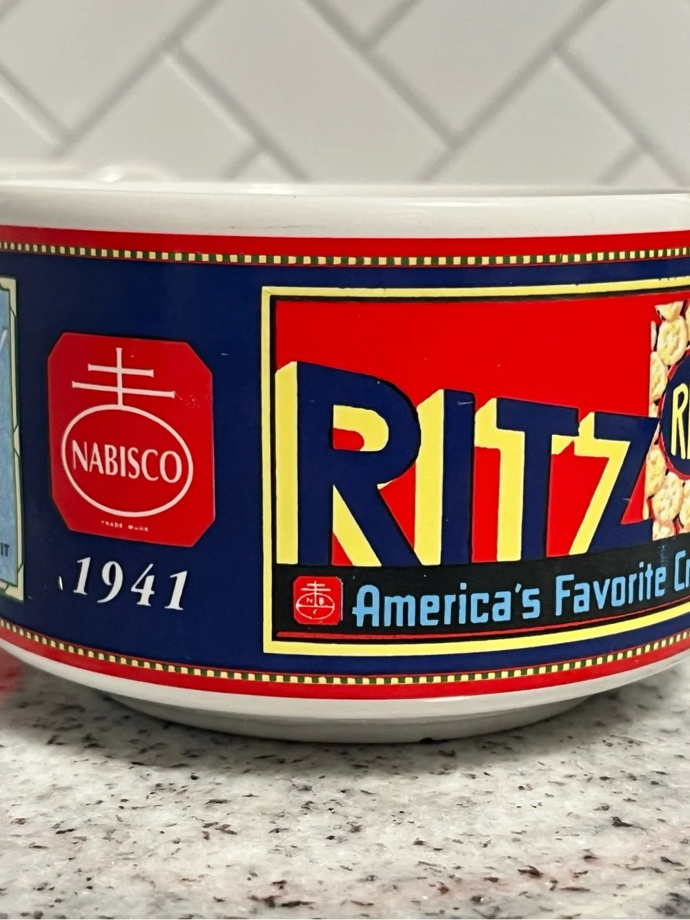 Vintage Nabisco Uneeda Biscuit & Ritz Cracker Soup Mug Set of 2 Collectible